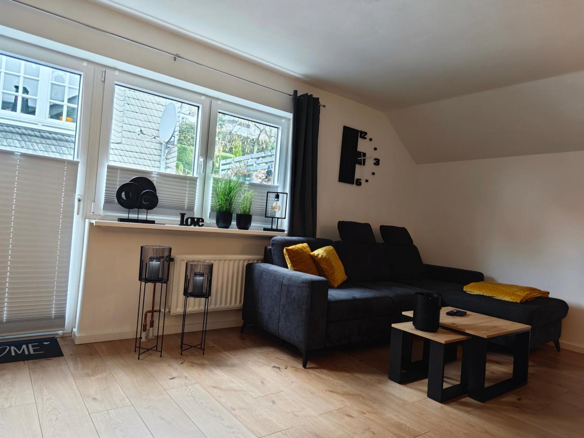 Ferienwohnung Platzhirsch Fuer 2 - 4 Pers. Winterberg Luaran gambar
